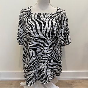 Alfred Dunner Zebra Print Ruffle Blouse